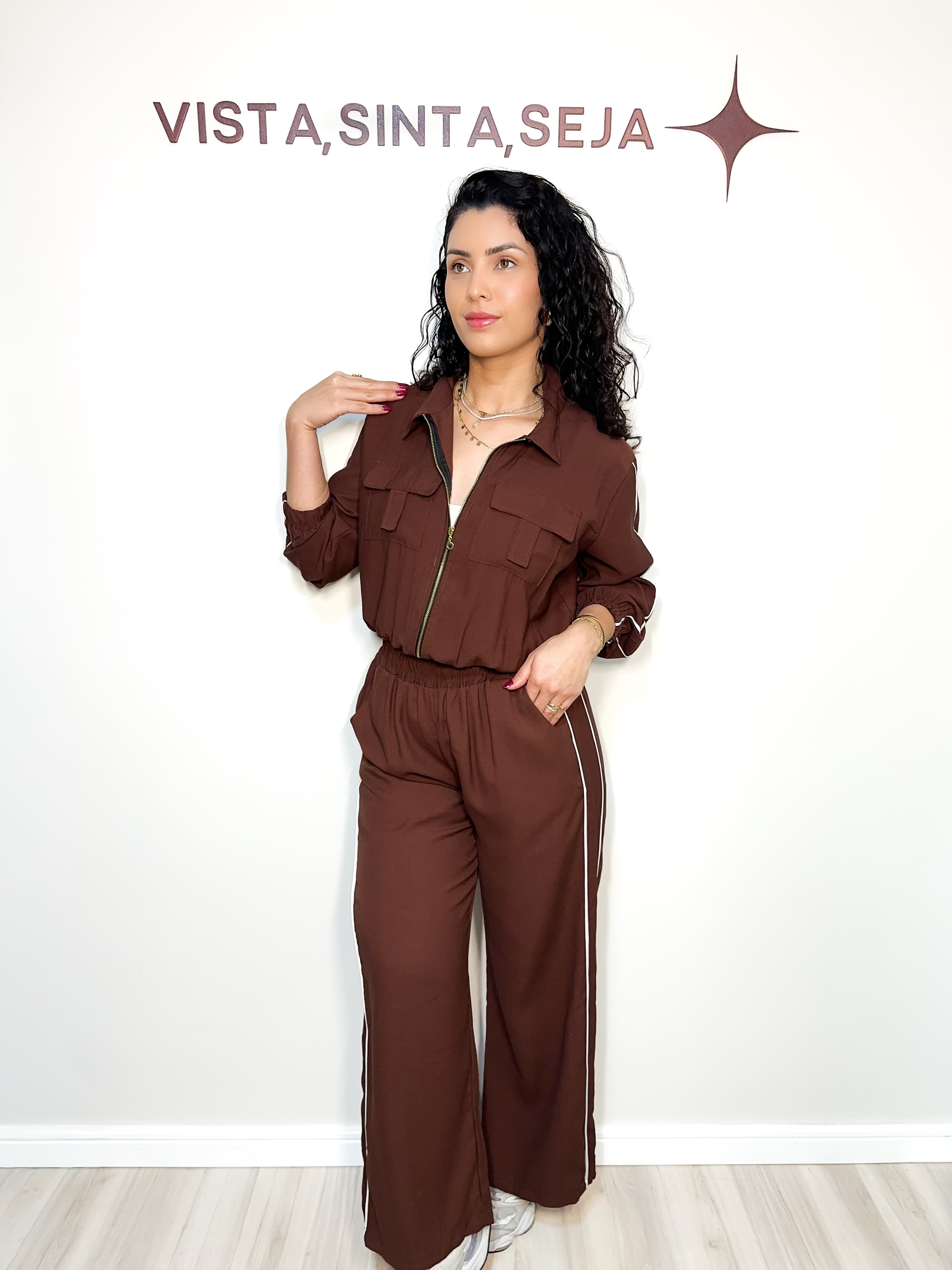 Conjunto calça e jaqueta
